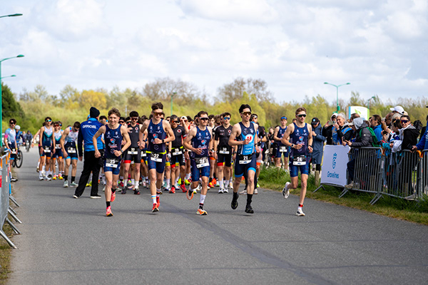 586e7b9d-b84c-4894-a080-0962af00ee76_rw_600